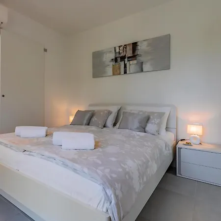 Holiday home Beautiful In With Wifi