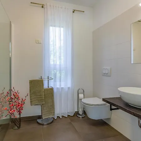 Holiday home Beautiful In With Wifi