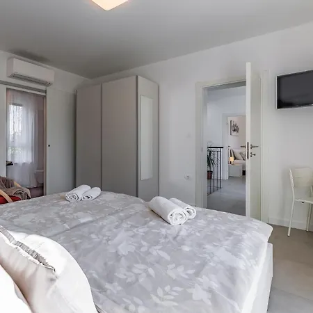 Holiday home Beautiful In With Wifi *